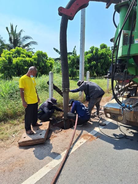 เทศบาลนครสุราษฎร์ธานี โดยสำนักช่าง ดำเนินงานด้านต่างๆ เพื่อค ... รูปภาพ 1