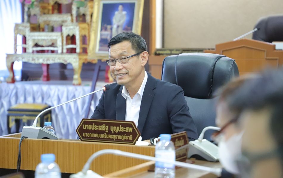 พิธีมอบประกาศนียบัตรแก่ผู้สำเร็จการศึกษาโรงเรียนตวงวิชช์พัฒน ... รูปภาพ 1