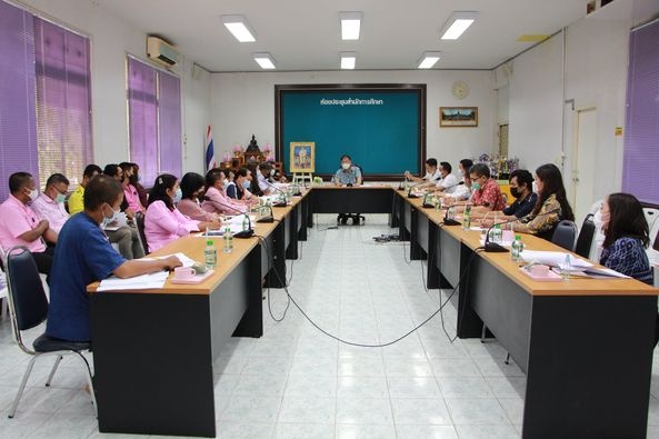 ประชุมผู้บริหาร หัวหน้าส่วนราชการ คณะกรรมการพัฒนาและส่งเสริม ... Image 1