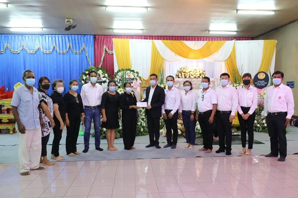 งานบำเพ็ญกุศลศพ คุณแม่มล เนียมมูสิก อายุ ๙๓ ปี ณ วัดโพธิ์นิม ... Image 1