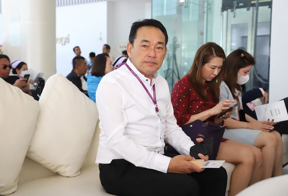 เปิดศูนย์เลสิค โรงพยาบาลจักษุสุราษฎร์ รูปภาพ 1