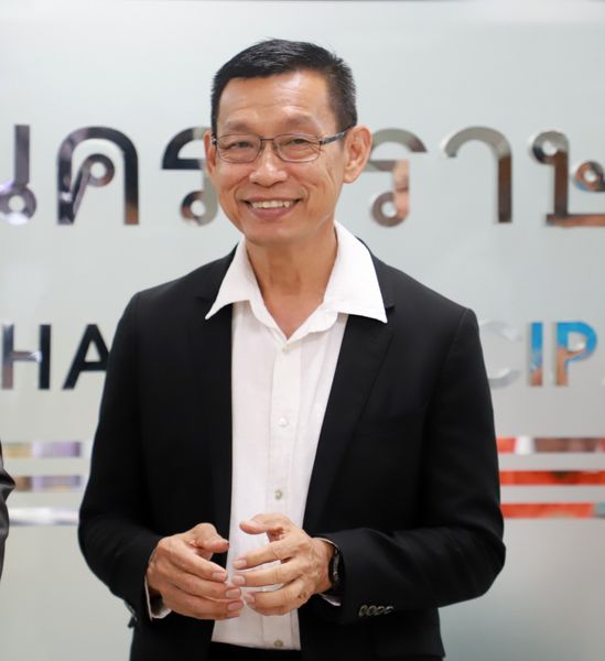 บมจ.ธนาคารกรุงไทย สาขาสุราษฏร์ธานี ร่วมสนับสนุนงานประเพณีชัก ... รูปภาพ 1