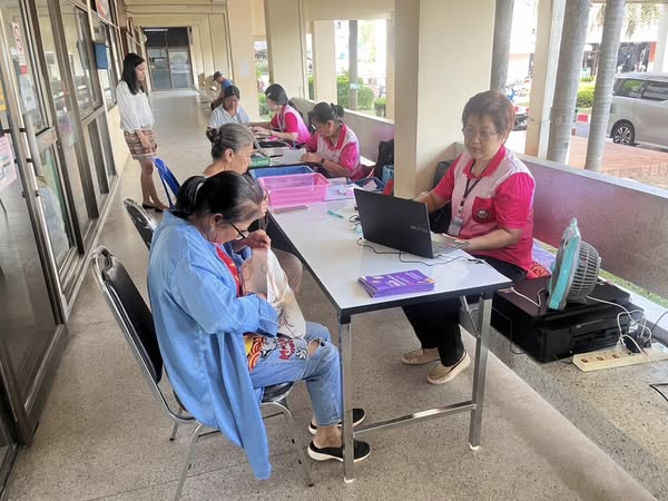 ก้าวเดินอย่างมั่นคง กองทุนสวัสดิการชุมชนเทศบาลนครสุราษฎร์ธาน ... Image 1