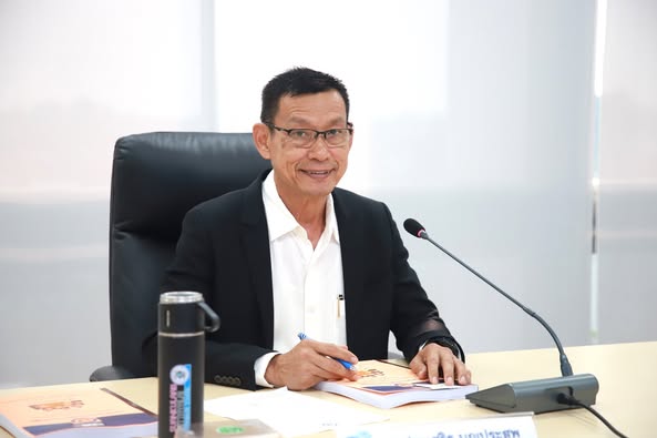 ประชุมคณะกรรมการกองทุนหลักประกันสุขภาพเทศบาลนครสุราษฎร์ธานี  ... Image 1