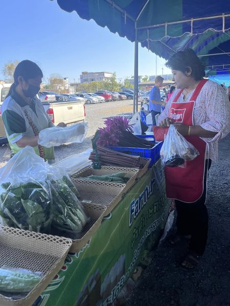 ขอเชิญชวนมาช้อป!! “ตลาดนัดเทศบาลนครสุราษฎร์ธานี ครั้งที่ 9” รูปภาพ 1
