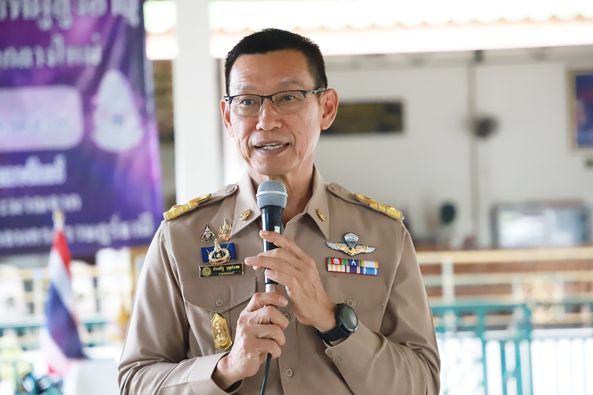 นายกแป๊ะ พบปะชมรมผู้สูงอายุ ตามโครงการส่งเสริมสุขภาพผู้สูงอา ... Image 1