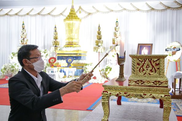 ร่วมพิธีสวดพระอภิธรรม นายแพทย์กำธร พลิ้งศุลกะ Image 1