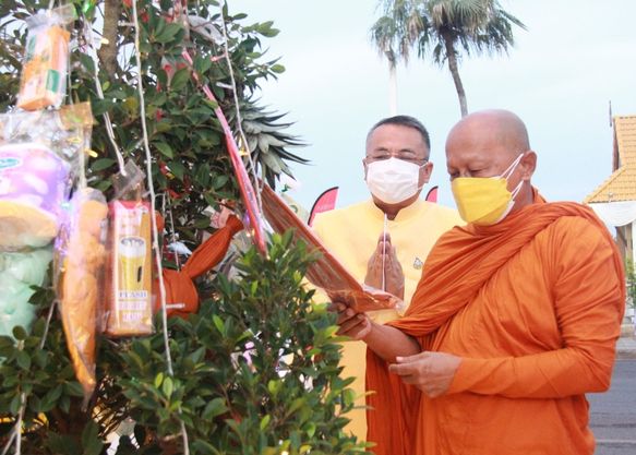 บรรยากาศการชักพุ่มเมือง งานชักพระฯ ประจำปี ๒๕๖๔ วิถีใหม่ Image 1