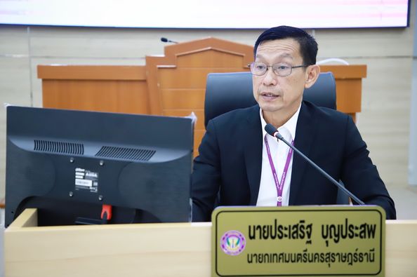 เปิดโครงการสัมมนาเชิงปฏิบัติการกลุ่มผู้นำสตรีเทศบาลนครสุราษฎ ... Image 1