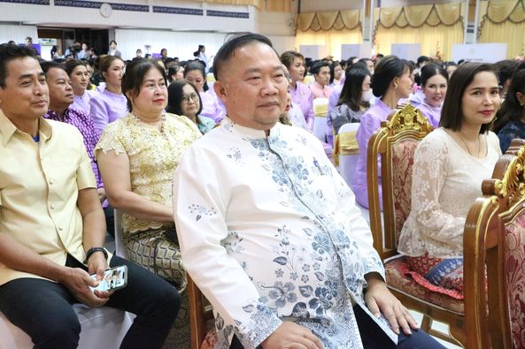 เทศบาลนครสุราษฎร์ธานีร่วมแสดงความยินดีกับโรงเรียนสุราษฎร์พิท ... Image 1