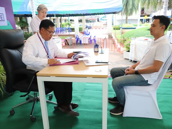 การรับสมัครรับเลือกตั้งสมาชิกสภาเทศบาล และนายกเทศมนตรีนครสุร ... Image 1