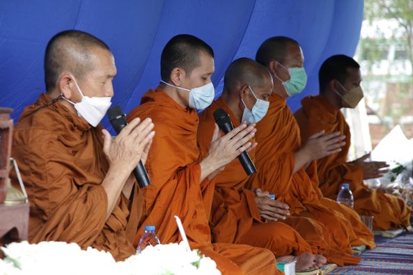 ร่วมพิธีทำบุญใต้สะพานศรีสุราษฎร์ Image 1