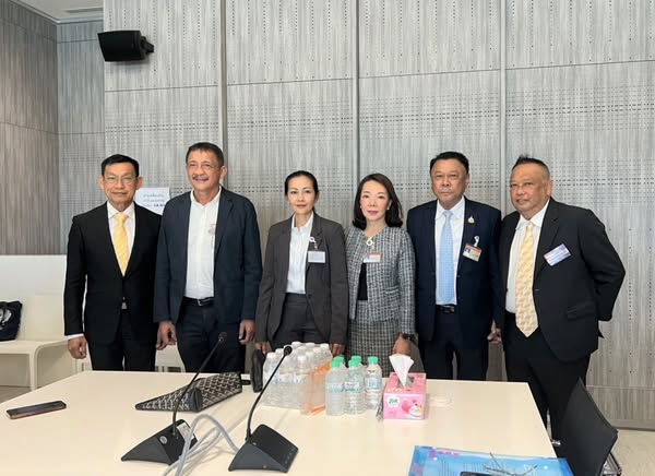 เทศบาลนครสุราษฎร์ธานี เข้าชี้แจงงบประมาณต่อคณะอนุกรรมาธิการท ... รูปภาพ 1