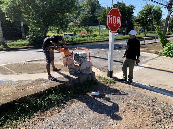 เทศบาลนครสุราษฎร์ธานี โดยสำนักช่าง ดำเนินงานด้านต่างๆ เพื่อค ... รูปภาพ 1