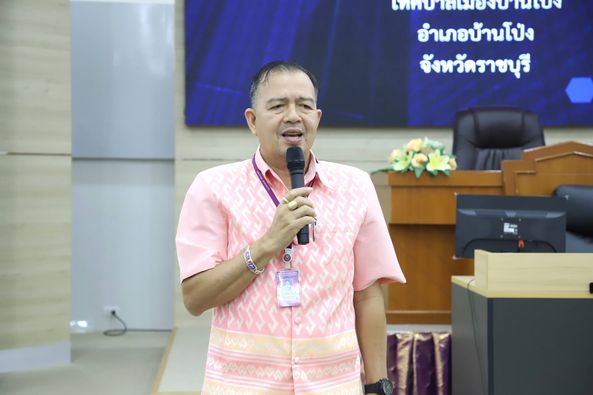 เทศบาลนครสุราษฎร์ธานีต้อนรับคณะศึกษาดูงานจากเทศบาลเมืองบ้านโ ... Image 1