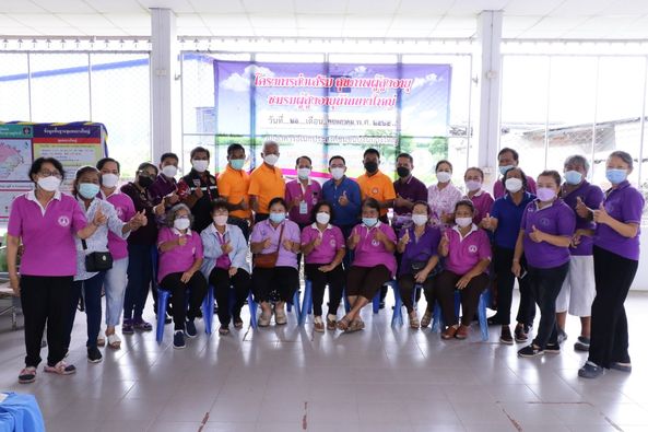 พบปะชมรมผู้สูงอายุชุมชนบ้านบางใหญ่ ณ โรงเรียนบ้านบางใหญ่ Image 1