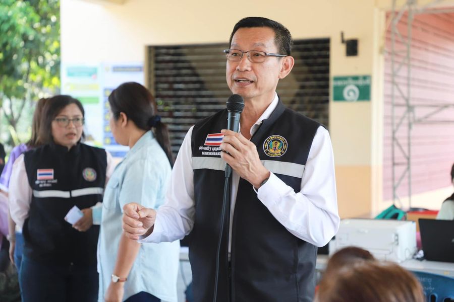 ลงพื้นที่พบปะพี่น้องประชาชน ขับเคลื่อนกองทุนสวัสดิการชุมชนเท ... รูปภาพ 1