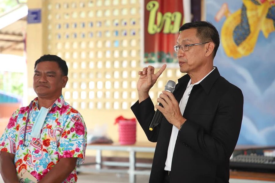 นายกฯแป๊ะ ลงพื้นที่พบปะผู้สูงอายุชุมชนวัดท่าทอง Image 1