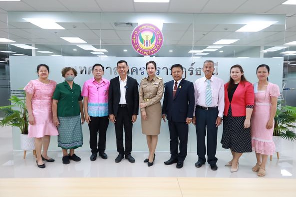 ต้อนรับรองนายกเทศมนตรี Image 1