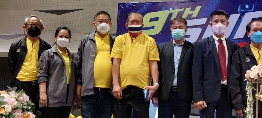 นายประเสริฐ บุญประสพนายกเทศมนตรีนครสุราษฎร์ธานี มอบหมายให้นา ... Image 1