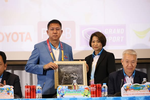 พิธีแถลงข่าวและลงนามสัญญาการเป็นเจ้าภาพ จัดการแข่งขันกีฬาเยา ... รูปภาพ 1