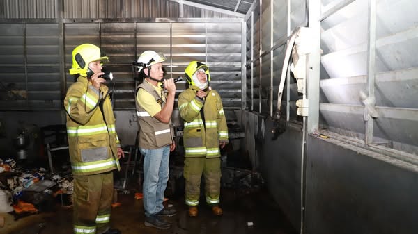 ค่ำวันนี้ (18 ม.ค. 68 ) นายประเสริฐ บุญประสพ นายกเทศมนตรีนคร ... รูปภาพ 1