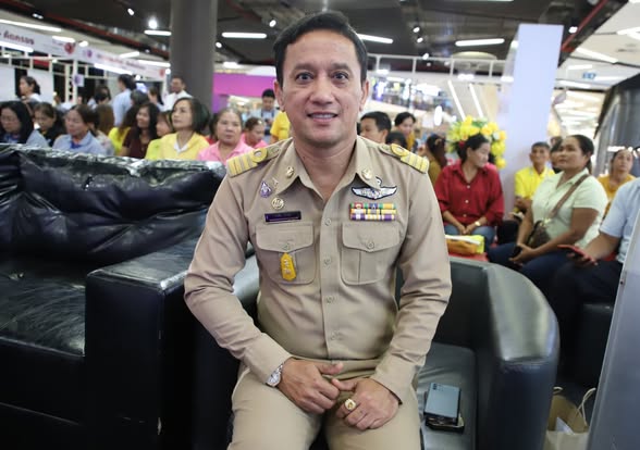 วันนี้ (17 ก.พ. 68) นายประเสริฐ บุญประสพ นายกเทศมนตรีนครสุรา ... Image 1