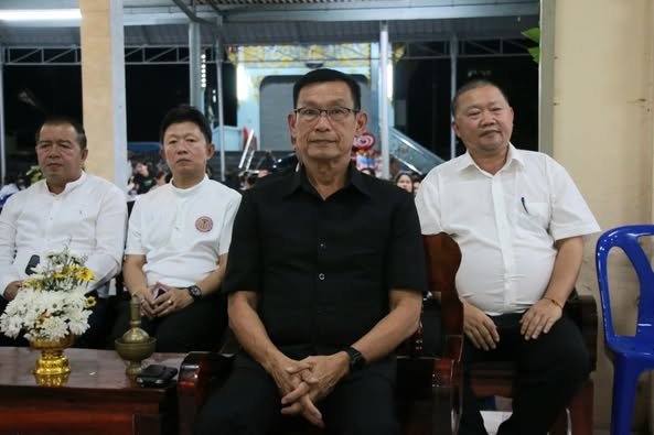 ค่ำวันนี้ (30 มิถุนายน 2568) เทศบาลนครสุราษฎร์ธานี โดยนายประ ... รูปภาพ 1