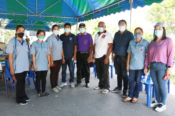 อสม.พบปะประชาชนเพชรวิลล่า Image 1