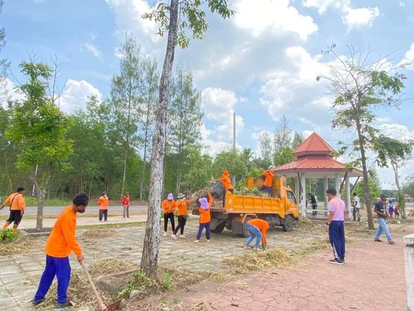 ขอขอบคุณ และขอส่งกำลังใจพร้อมความห่วงใย ให้พี่ๆ เจ้าหน้าที่เ ... รูปภาพ 1