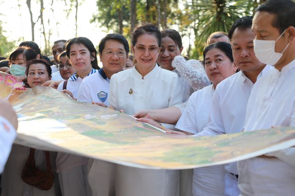 "แห่ผ้าห่มพระธาตุศรีสุราษฎร์ แลธรรมชาติเขาท่าเพชร" ครั้งที่  ... Image 1