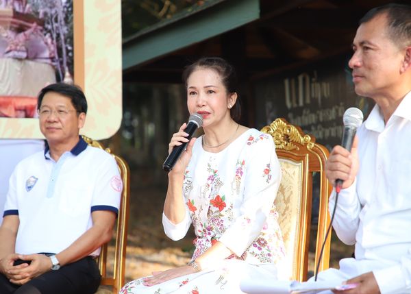 ร่วมแถลงข่าวงานแห่ผ้าห่มพระธาตุศรีสุราษฎร์ ฯ 26-27 มีนาคม 25 ... Image 1