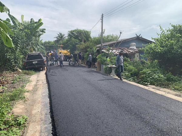 เทศบาลนครสุราษฎร์ธานี โดยสำนักช่าง ดำเนินงานด้านต่างๆ เพื่อค ... รูปภาพ 1