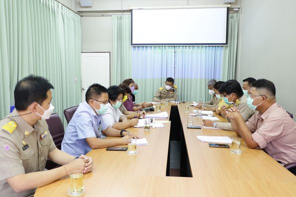 ประชุมติดตามการควบคุมการแพร่ระบาดของโรคโควิด-19 Image 1