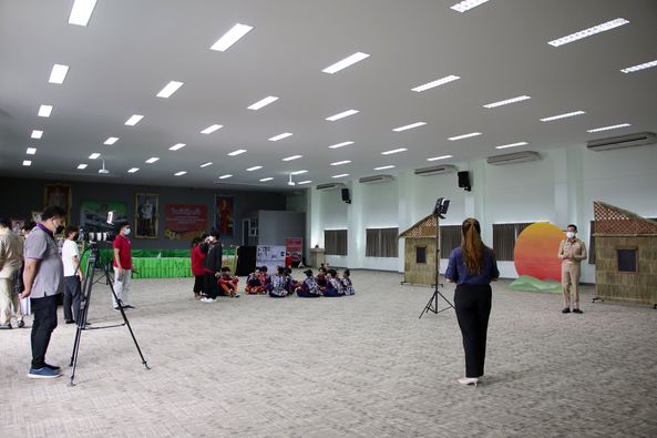 ทน.สฎ.ร่วมบันทึกเทปผลิตรายการ Kid D ตอน The Shark Image 1