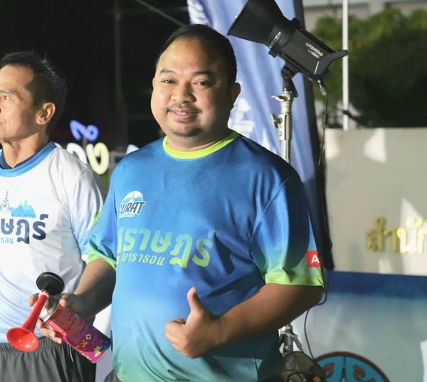 เทศบาลฯ ร่วมปล่อยตัวนักวิ่งกิจกรรมการแข่งขันวิ่ง "Surat Mara ... รูปภาพ 1