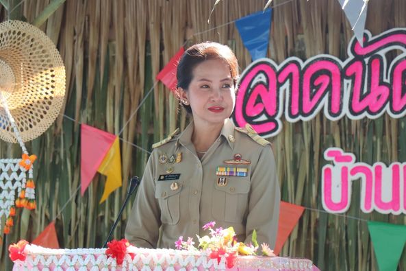 กิจกรรมตลาดนัดพอเพียงบ้านแตงอ่อน ประจำปี 2566 รูปภาพ 1