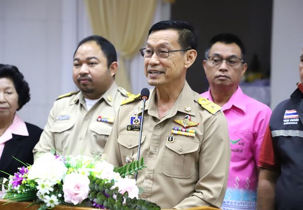 มอบหมวกนิรภัย ต้อนรับเทศกาลสงกรานต์ 2567 "ขับขี่ปลอดภัย เล่น ... รูปภาพ 1