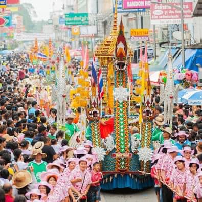 สุดอลังการเรือพระกว่าร้อยลำ ที่นี่ที่เดียว งานชักพระสุราษฎร์ ... รูปภาพ 1