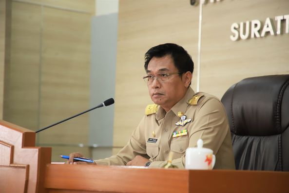 ประชุมสภาเทศบาลนครสุราษฎร์ธานี สมัยสามัญ สมัยที่ 3 ครั้งที่  ... รูปภาพ 1