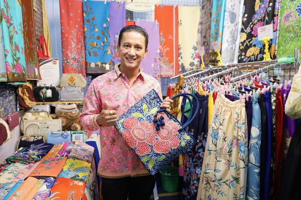 เชิญชวน ชม ชิม ช้อป สินค้าชุมชน “ช้อปเพลินใจ OTOP ทั่วไทย ที ... Image 1