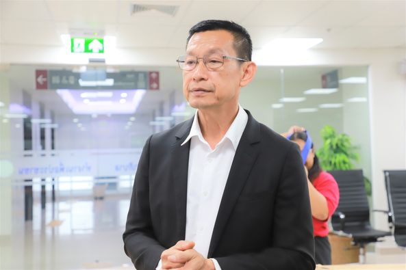 นายกเทศมนตรี ร่วมแสดงความยินดีกับสุดยอดเด็กเก่ง ทีม THE SHAR ... Image 1