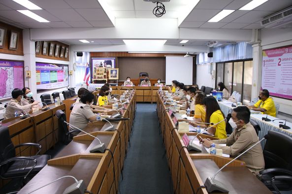 ประชุมคณะกรรมการสนับสนุนการจัดทำแผนพัฒนาเทศบาลนครสุราษฎร์ธาน ... Image 1