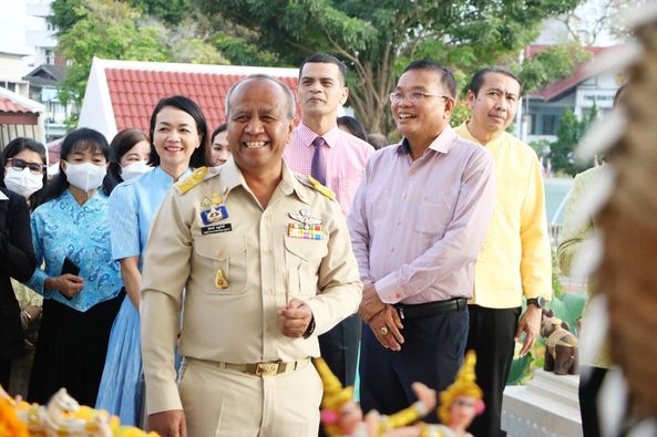 เทศบาลนครสุราษฎร์ธานี ร่วมให้การต้อนรับรองผู้ว่าราชการจังหวั ... Image 1