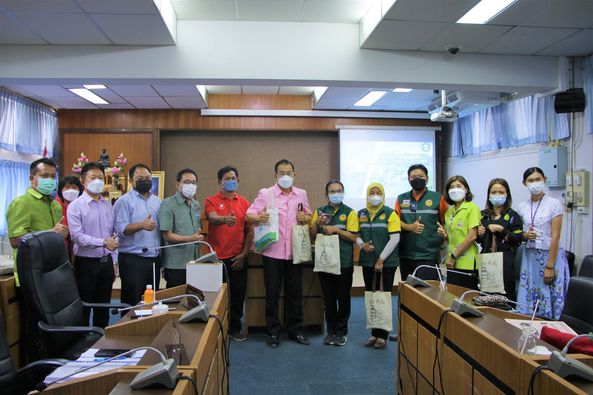 ทน.สฎ.ร่วมให้การต้อนรับผู้ตรวจราชการกรมส่งเสริมการปกครองท้อง ... Image 1