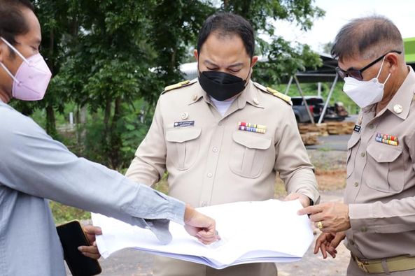 ปรับพื้นที่บ่อขยะเก่า Image 1