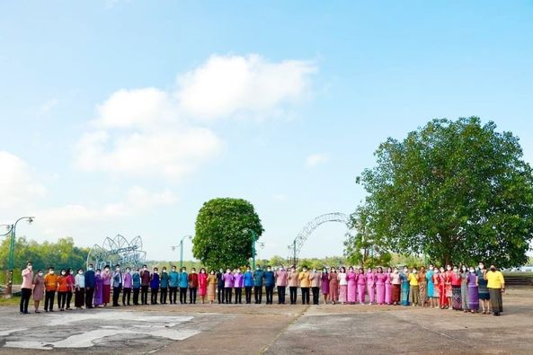 ถ่ายภาพโครงการสืบสานอนุรักษ์ผ้าถิ่นไทย Image 1