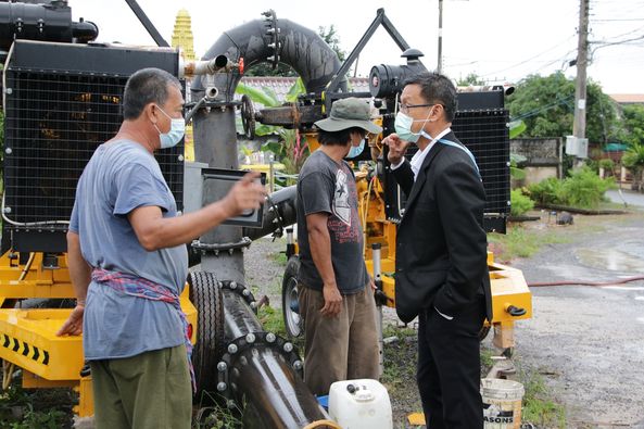 นายกฯ แป๊ะ ลงพื้นที่เฝ้าระวังระดับน้ำอย่างใกล้ชิด Image 1