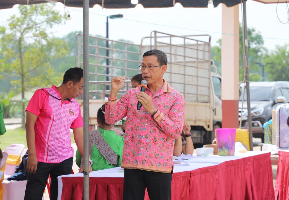 นายกแป๊ะ ลงพื้นที่พบปะชมรมผู้สูงอายุบึงขุนทะเล Image 1