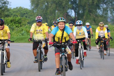 พลังหญิงพร้อมใจ! (Bike Together! Stronger Suratthani) Image 1
